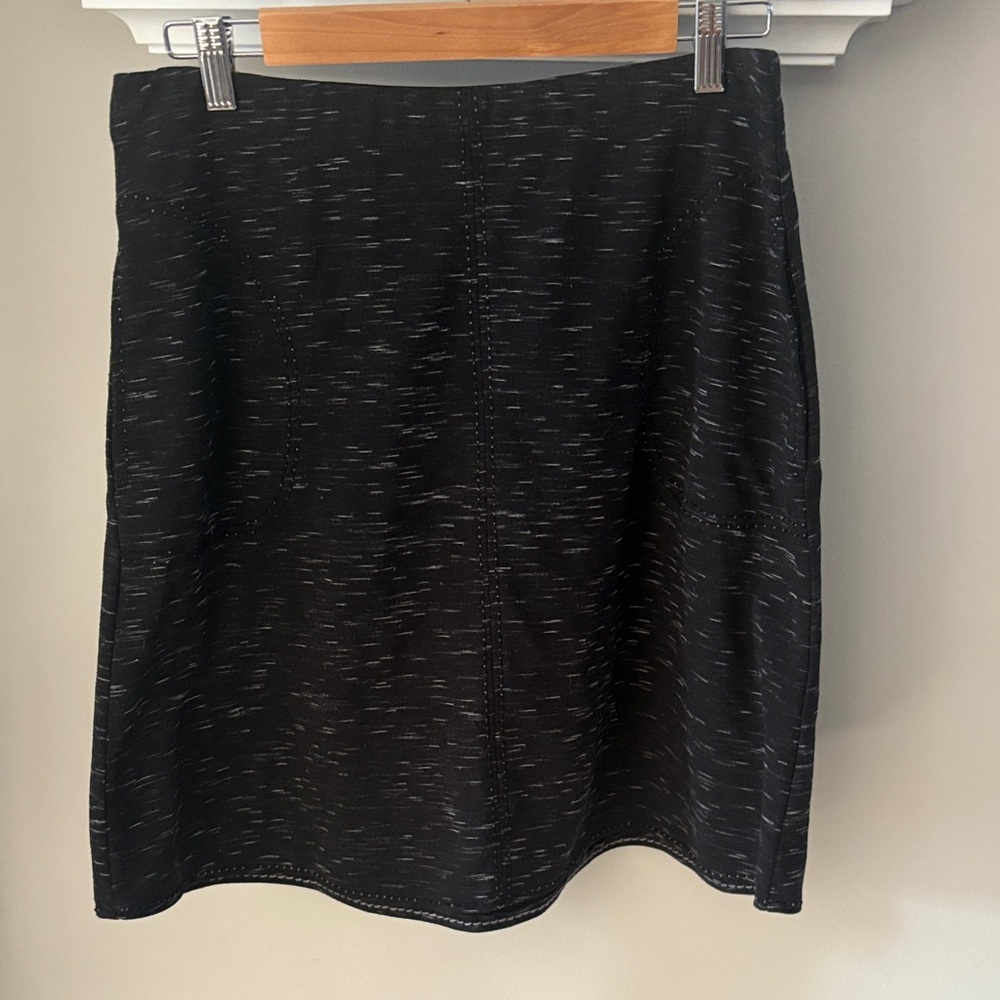 Max Studio Black and Gray A-Line Skirt